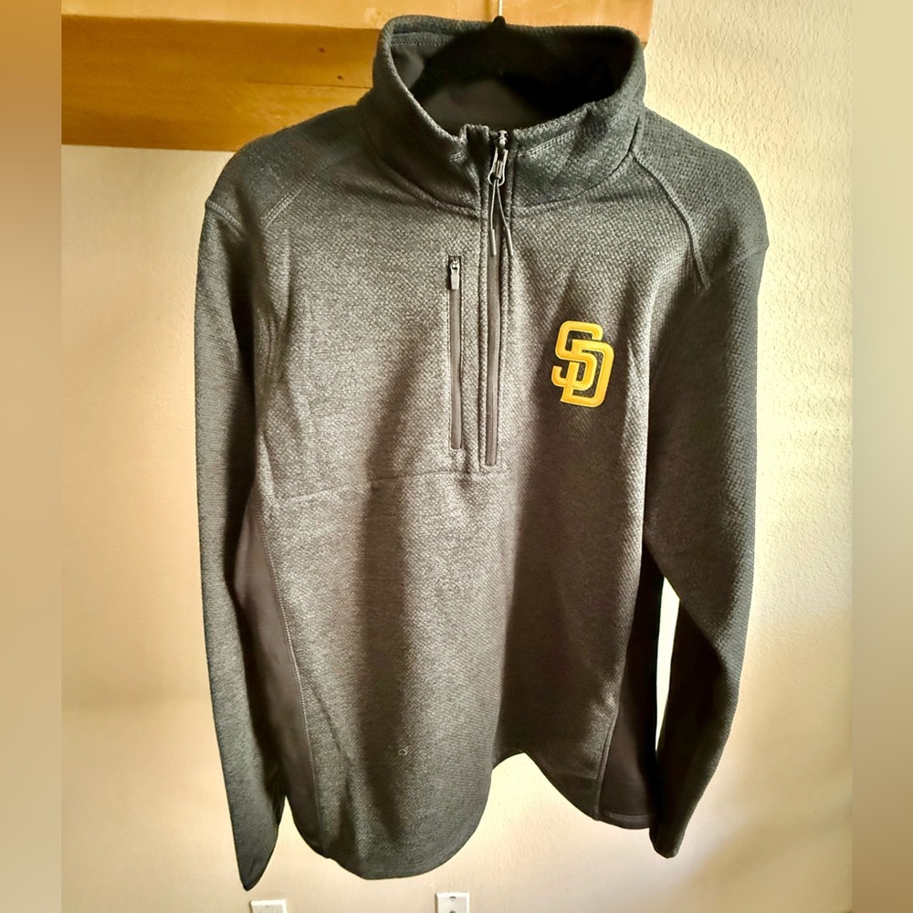 Antigua Men's Black Padres Q Zip-Up Sweater